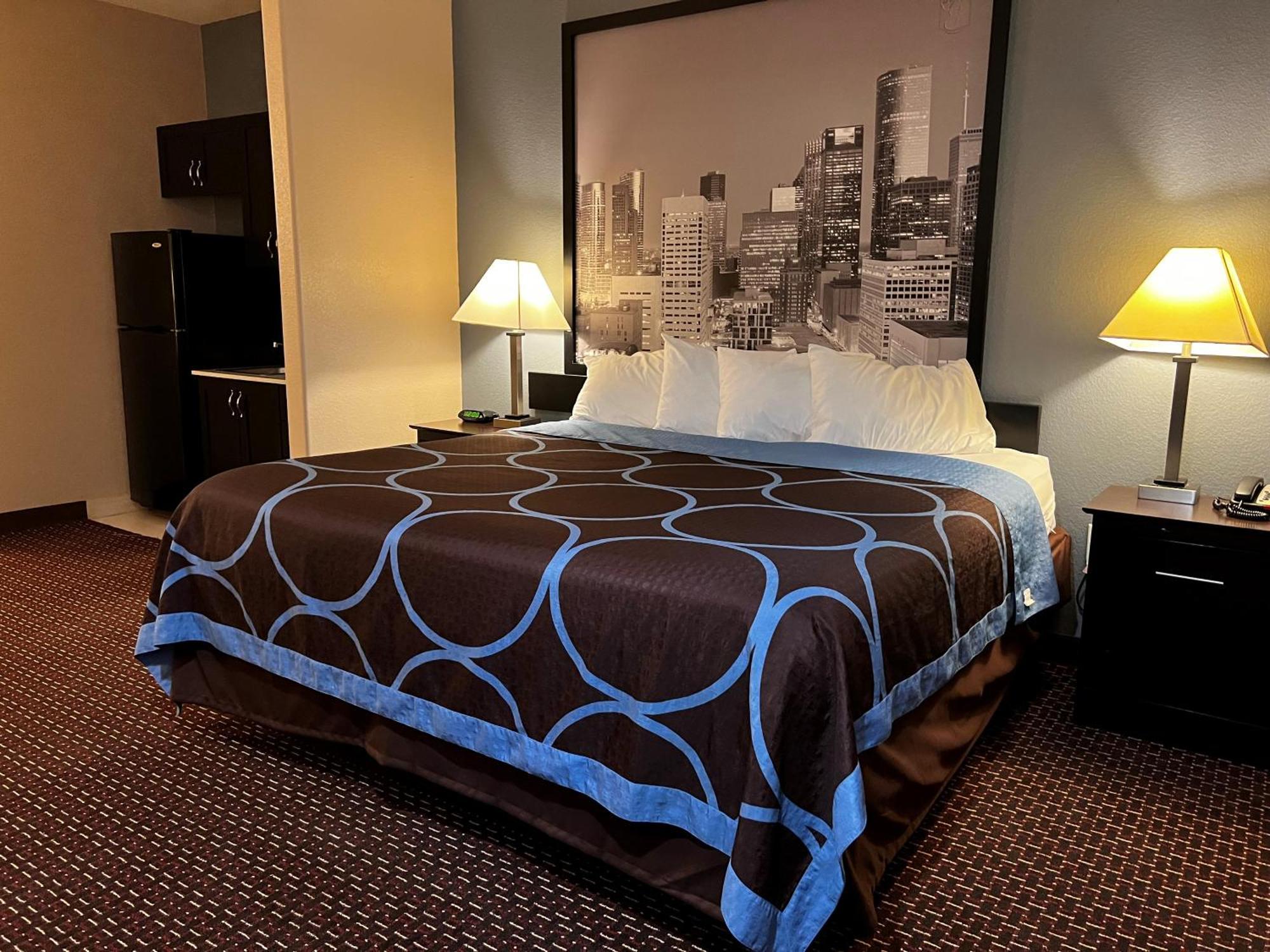 Super 8 By Wyndham Center Motel Екстериор снимка